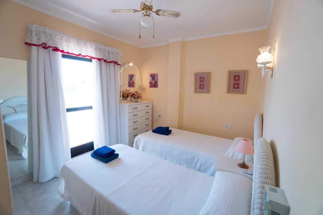 Capistrano Playa 512 Menyber Apartment เนร์คา ภายนอก รูปภาพ